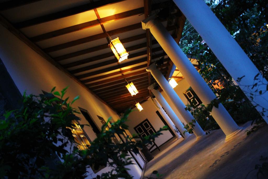 The Courtyard Villa Sigiriya Exterior photo