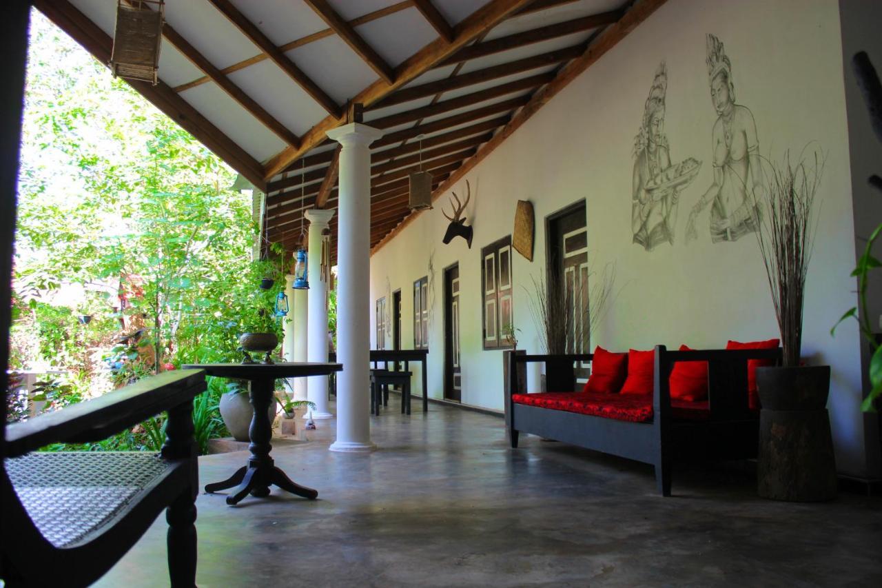 The Courtyard Villa Sigiriya Exterior photo